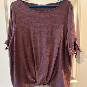 Elegant Short Sleeve Top with Knot Detail